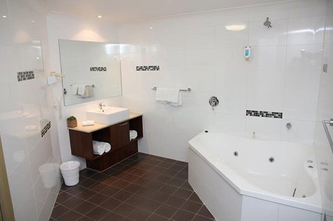 Rocky Resort Motor Inn - Stayed 5