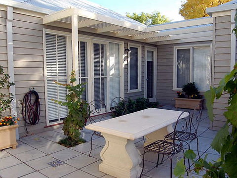 Mews Cottages - Stays Accommodation 0