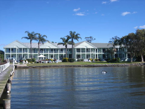 Moby Dick Waterfront Motel - Stayed 5