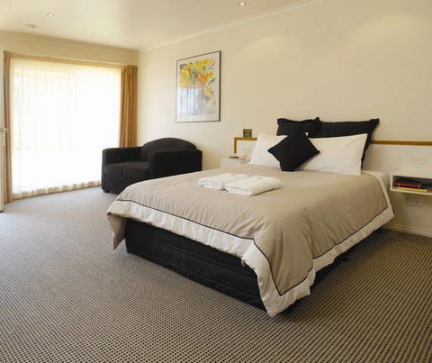 Murray Downs Resort - Stays Accommodation 3