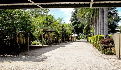 Overflow Motor Inn - Stayed 0