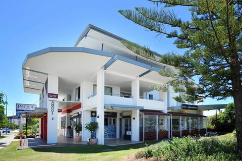 Pacific Marina Apartments - Stayed 10