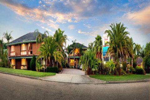 Paradise Holiday Apartments - Stays Accommodation 2