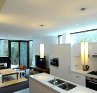 Parallel Apartments - Stayed