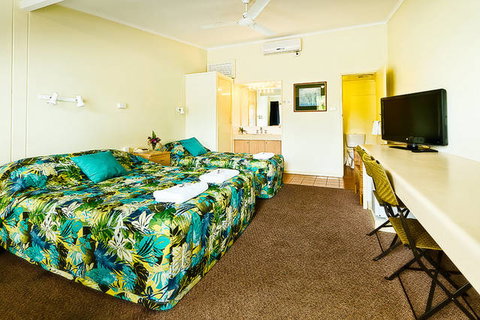 Premier Motor Inn - Stayed 3