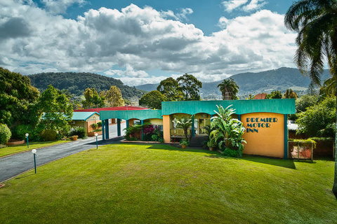 Premier Motor Inn - Stayed 8