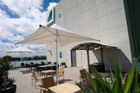 Quest Mawson Lakes - Stays Accommodation 3