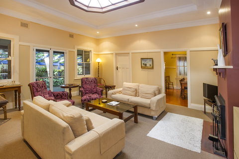 Rivendell Guest House - Stayed 3