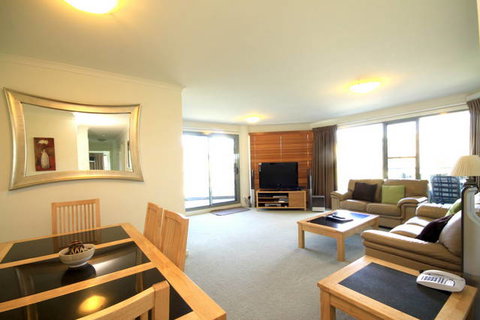 Sails Apartments - Stayed 7