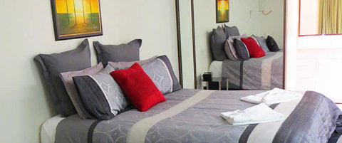 Sisleys Motel - Stayed 4