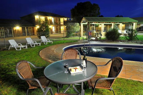 Statesman Motor Inn - Stayed 4