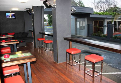 Sunshine Motor Inn - Stays Accommodation 12