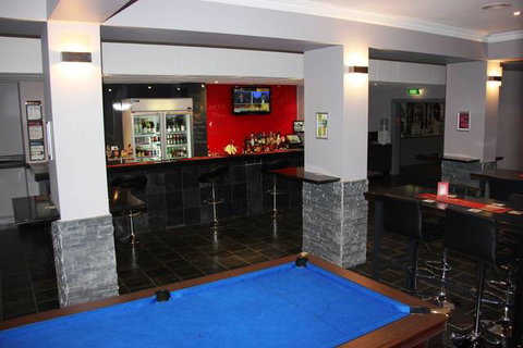 Sunshine Motor Inn - Stays Accommodation 13