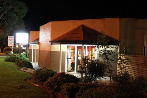 Comfort Inn Aden Mudgee - Stayed 16