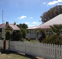 Tenterfield Luxury Historic c1895 Cottage - Stayed