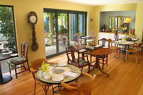 The Beach House At Bayside - Stayed 3