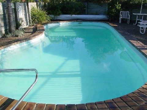 The Beachfront Apartments - Stays Accommodation 4