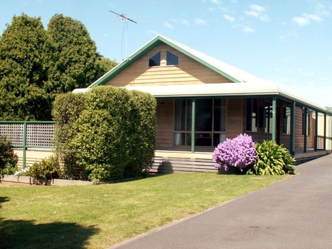 The Black Dolphin - Stayed 0