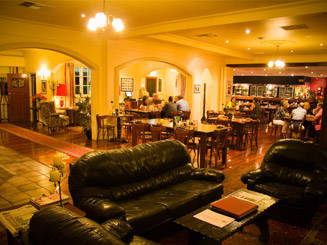 The Bull And Bush Tavern - Stayed 1