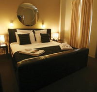 Clarendon Hotel - Stays Accommodation