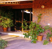 The Lookout Cave Underground Motel - Stayed