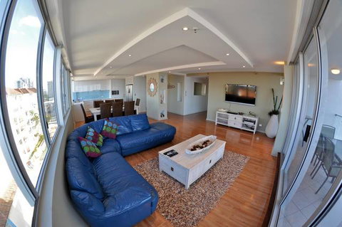 The Penthouses Apartments - Stayed 5