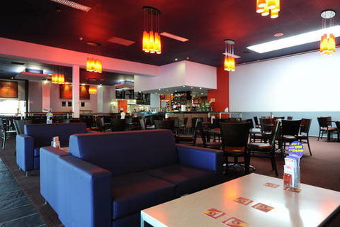 The Statesman - Stayed 0