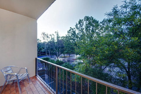 The Statesman - Stayed 3