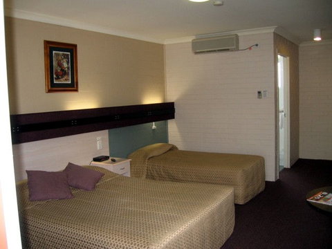 The Vines Motel & Cottages - Stayed 3