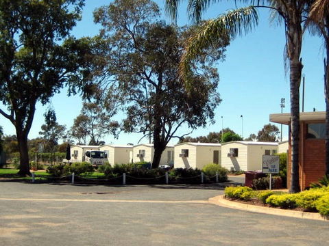 West Wyalong Caravan Park - Stayed 0