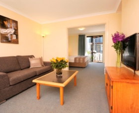 Assured Waterside Apartments - Stayed 3