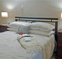 Bromeliad Bed and Breakfast - Stayed