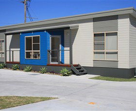 Bowlo Holiday Cabins - Stayed 4