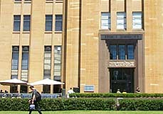 Museum Of Contemporary Art - Stays Accommodation 1