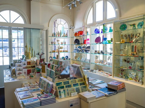 Cairns Regional Gallery - Stayed 3