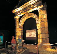 Batavia Shipwreck - Stayed