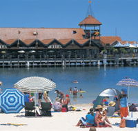 Sorrento Quay - Stayed