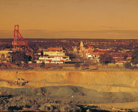 Super Pit - Stayed 0