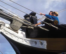 Replica Of The Brig Amity - Stayed 0