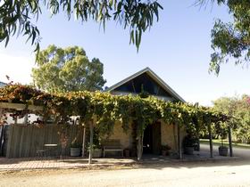 Lake Breeze Wines - Stayed 0