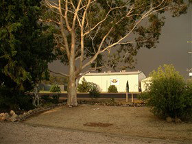 Sigismondi Estate Wines - Stayed 0