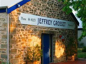Grosset Wines - Stayed 0