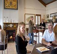 Stringy Brae of Sevenhill - Stayed