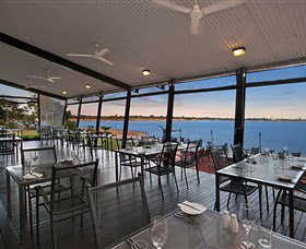 Pee Wee's At The Point - Stayed 0