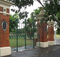 Yeronga Memorial Park - Stayed