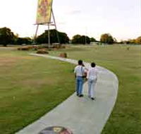 Emerald Centenary of Federation Mosaic Pathway - Stayed