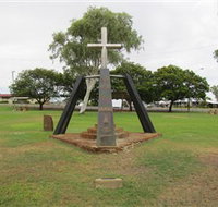 Richmond War Memorial - Stayed