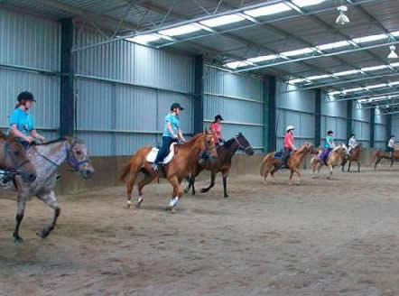 Saddle On Riding School - Stayed 7