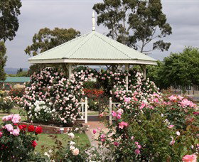 Morwell Centenary Rose Garden - Stayed 0