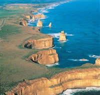 12 Apostles Flight Adventure from Apollo Bay - Stays Accommodation